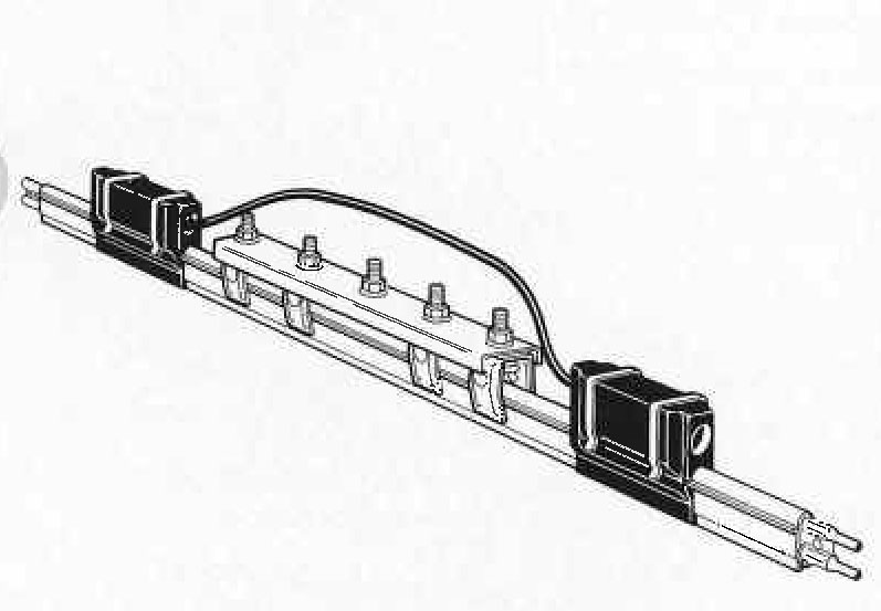 FIGURE 8 BAR - 110A - 10' SECTION